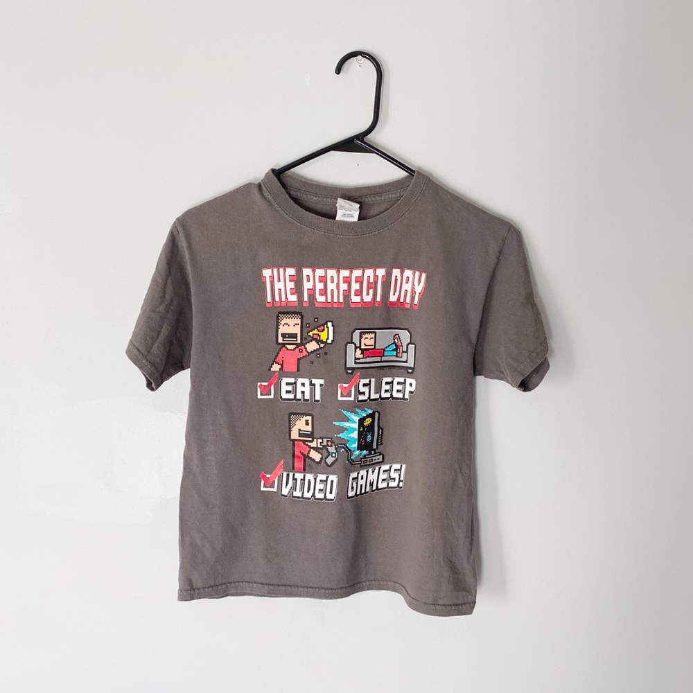 Gildan • “The Perfect Gaming Day!” Tee